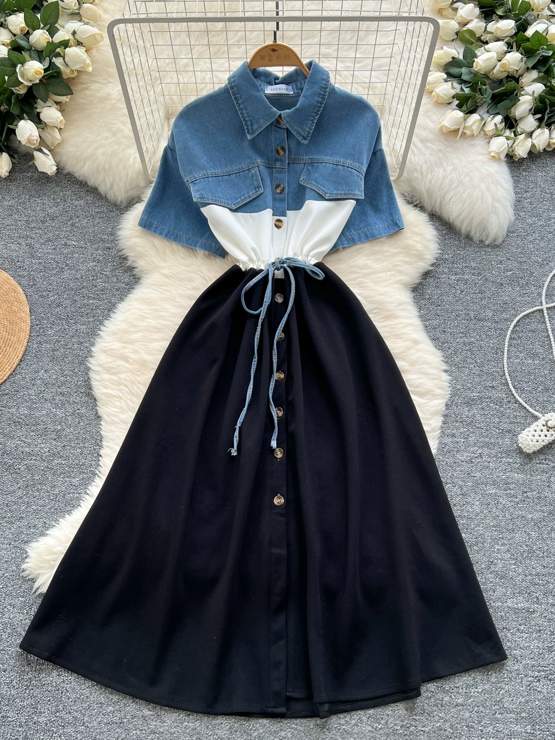 Time to hit the streets Dress CD1494 images